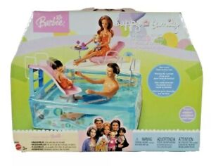 Barbie Happy Family Splash N' Slide B6286