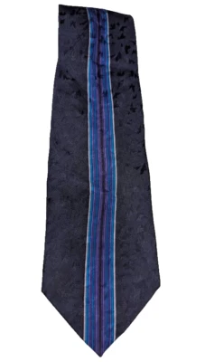 Corbata clásica a rayas azul oscuro de seda para hombre Stefano Milano Foto 1 de 3