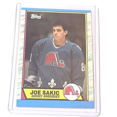 1989-90 Topps Joe Sakic #113 Rookie RC HOF Quebec Nordiques Hockey Card B - Image 1 of 2
