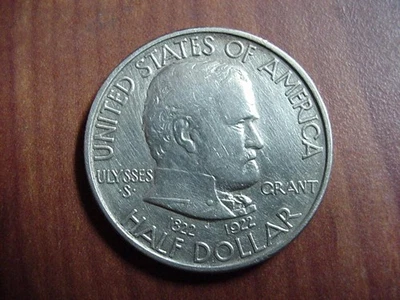 1922 ULYSSES S GRANT CENTENNIAL US COMMEMORATIVE SILVER HALF DOLLAR XF EF DETAIL - Image 1 of 4