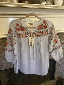 NWT Savanna Jane Top Shirt Blouse Sz M Blue White Stripe Embroidered 3/4 Sleeve - Picture 1 of 7