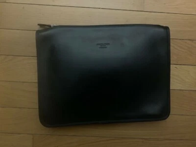 Портфолио Giorgio Armani - Изображение 1 из 3