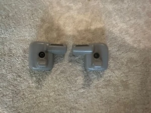⭐️1997-2003 Ford Expedition F-150 Dual Sun Visor Clips Gray Pair Set Of 2 OEM - Picture 1 of 3