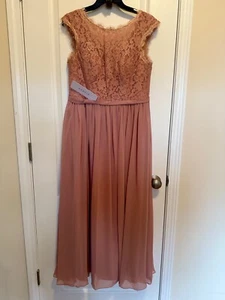 Neu mit Etikett Arden staubig rosa Spitze Brautjungfer Hochzeitskleid Chiffon (GRÖSSE C) MASSGEFERTIGT. - Bild 1 von 6