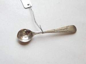 Rarely Antique Georgian Sterling Silver Salt Spoon 1788s MADE IN ENGLAND - Picture 1 of 4
