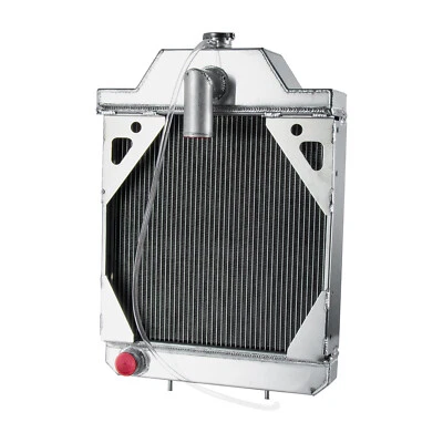 Radiador de 3 filas A35583 con enfriador de aceite para estuche 430 530 580 580B 480C 580C A39345. Foto 1 de 4