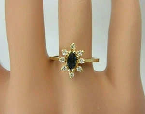 Anillo De Zafiro Azul Y Diamante De Oro Amarillo De 14k 0.30 Ct 0.46 Ct TW - Imagen 1 de 10