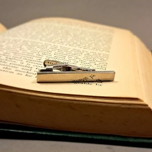 Vintage tie clip, stainless steel, plain rectangle design, clamp, LL-175 - Picture 1 of 4