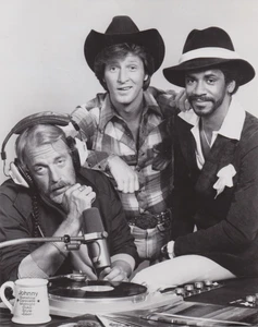 1978 Press Photo Howard Hesseman and Cast star in "WKRP in Cincinnati" TV Show - Picture 1 of 2