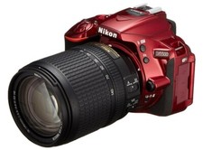 Nikon D5500 18-140VR Lens Kit Red