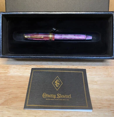 Caneta-tinteiro Conway Stewart Series 100 ametista com caixa e livreto de garantia - Imagem 1 de 4