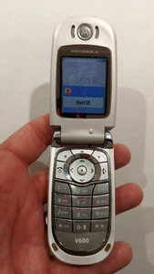 974.Motorola V600 Very Rare - For Collectors - Unlocked - Picture 1 of 9
