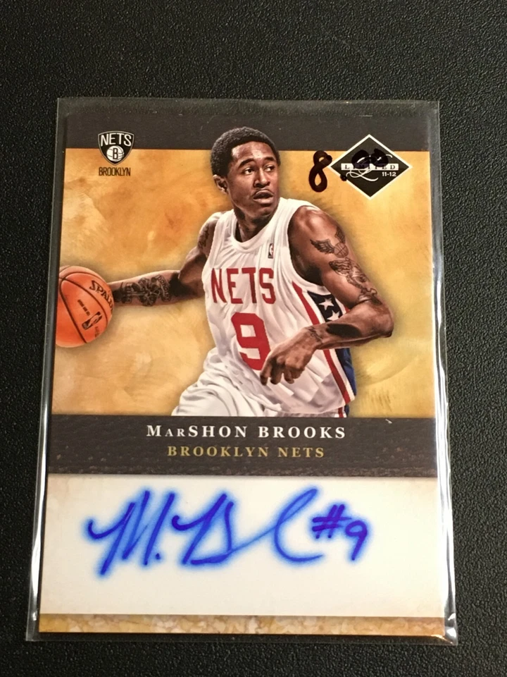 F60817  2011-12 Limited 2011 Draft Pick Redemptions #3 MarShon Brooks AUTO NETS - Image 1 of 1