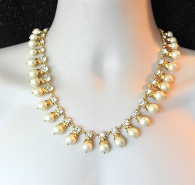 Banana Republic Rhinestone Faux Pearl  rhinestone Necklace Statement Chunky HL4 - Image 1 of 4