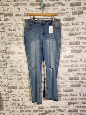 Pantalones de mezclilla Forever 21 Boyfriend de pierna ajustada talla 14 azules desgastados nuevos Foto 1 de 4