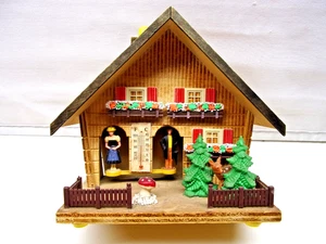 VINTAGE Wetterhaus Wetterhäuschen  Bambi  Holz - Bild 1 von 3