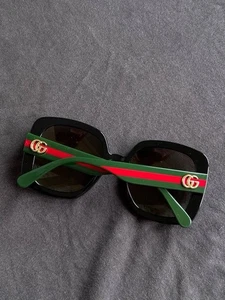 Vintage GUCCI Womens GG0713s Green Red Line Logo GG Luxury Sunglasses Italy Made - Picture 1 of 18