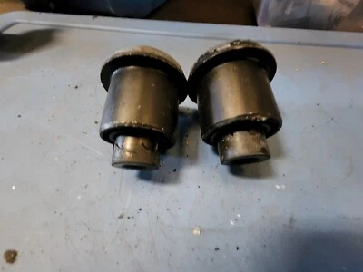 1997 1998 1999 2000 2001 2002 2003 Jaguar XK8 BRAZO INFERIOR DELANTERO REPUESTOS Foto 1 de 2