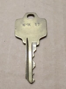 NATIONAL # NMK 17 House Trunk Padlock Lock Key USA Antique  - Picture 1 of 2
