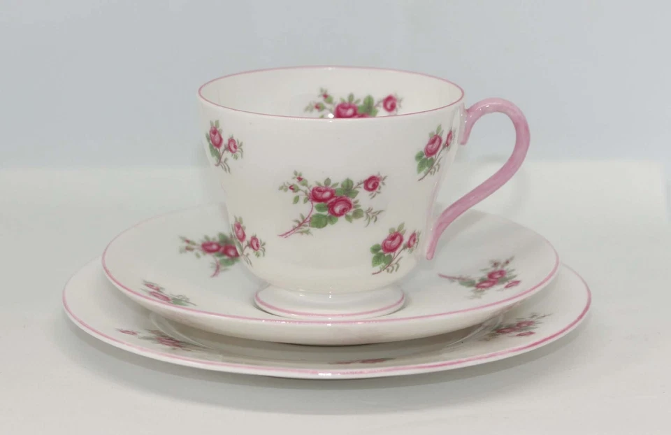 Vintage Shelley Rose Spray Windsor Trio Tea Cup Saucer Plate England 13545 c1960 - Image 1 of 4