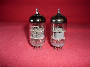 2 pièces. Triode double 6N23P / 6Н23П = 6DJ8, E88CC. NEUF. 1964 / 1965 ULTRARARE - Photo 1/4