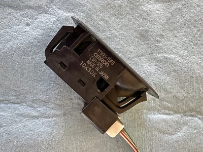 02-04 Interruptor Ventana Trasera Suzuki Aerio OMRON C8H-S35 37995175F0 PROBADO FUNCIONA Foto 1 de 4