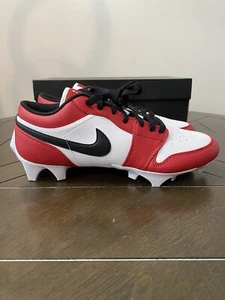 Jordan 1 Low TD Football Cleats Size 10 Chicago Red White FJ6245-106 - Picture 1 of 8