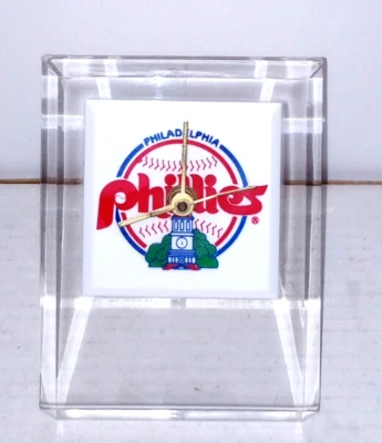 Vintage Philadelphia Phillies Desk Clock - 6" x 4.5" - Tested / Works - Good - Image 1 of 4