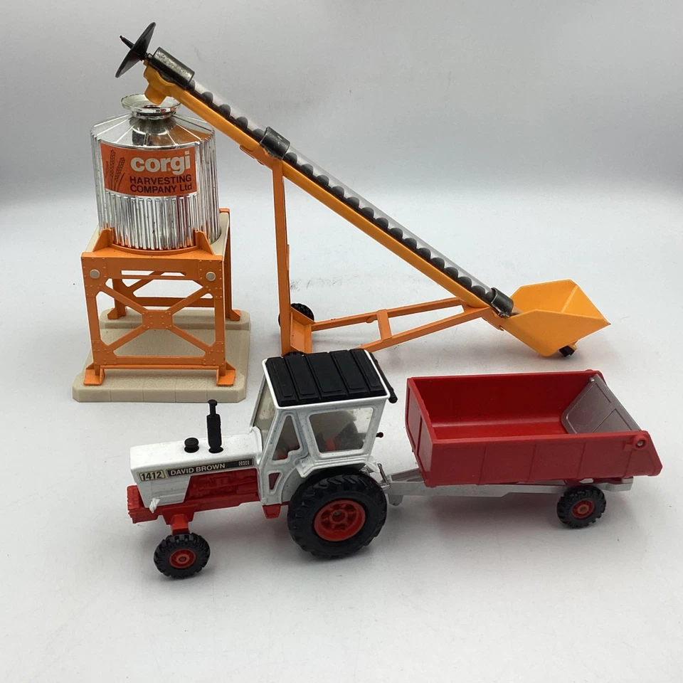 Vintage Corgi Tractor + Grain Elevator Set - Made In Great Britain (T3) NS#8701 - Image 1 of 4