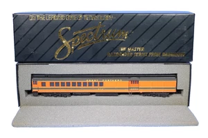 Spectrum HO Scale Great Northern 574 Passenger Combine Car 89031 (1A) - Bild 1 von 4