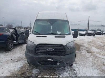 Conjunto de filtro de aire usado se adapta a: Ford Transit 250 2019 3,7 grado A Foto 1 de 4