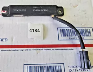 2011-2015 Hyundai Elantra Smart Key Antenna OEM 95420-3K100 - Picture 1 of 2
