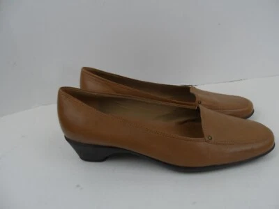 Zapatos de tacón bajo Easy Spirit para mujer de cuero marrón - talla 9,5 M Foto 1 de 4