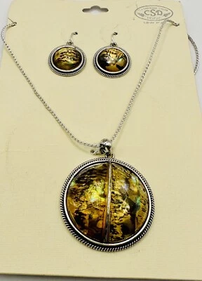 Conjunto de brincos e colar âmbar falso tom prata Catherine Stein 16 polegadas.  - Imagem 1 de 4