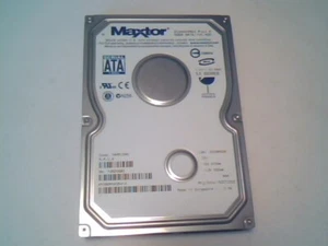 Hard Drive IDE Disk Maxtor E-H011-02-3880 DiamondMax Plus 9 80GB YAR51EW0 R7FYA - Picture 1 of 9