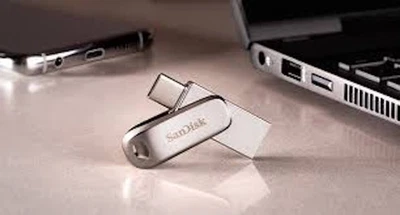 SanDisk Ultra Dual Drive Luxe 128GB USB & Type-C Flash Drive  - Image 1 of 4
