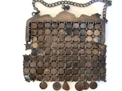 1842/45 Guatemala Central American   1/4 Real 96 coins silver purse SCRAP OR NOT - Image 1 of 4