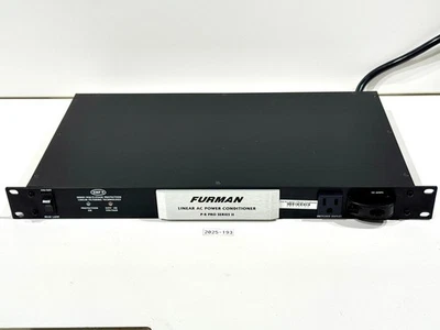 Furman P 8 Pro Series II 8-outlet Rack-Mount Linear (20 Amp) Power Conditioner - Image 1 of 3