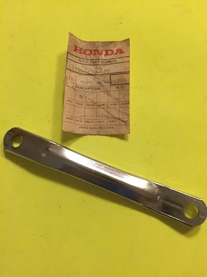 GENUINE Honda NOS 18340-236-670 Muffler Hanger Stay CL160 CL175 Foto 1 de 4