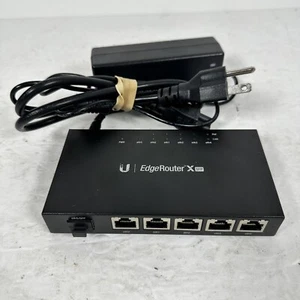 Ubiquiti Networks ER-X-SFP EdgeRouter X Port Gigabit Wired Router w AC Adapter - Picture 1 of 4