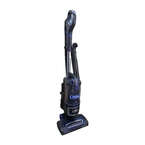Shark NV601UK Lift Away Vacuum Cleaner Upright Corded Clean + Reconditioned - Picture 1 of 8