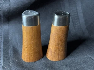 Vintage MCM Cultura Sweden Salz- und Pfefferstreuer aus Edelstahl und Teakholz - Bild 1 von 8