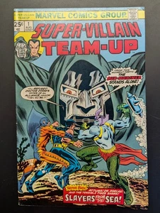 Super-Villain Team-Up #1, Marvel Comics, 1975, Doctor Doom and the Sub-Mariner - Foto 1 di 2