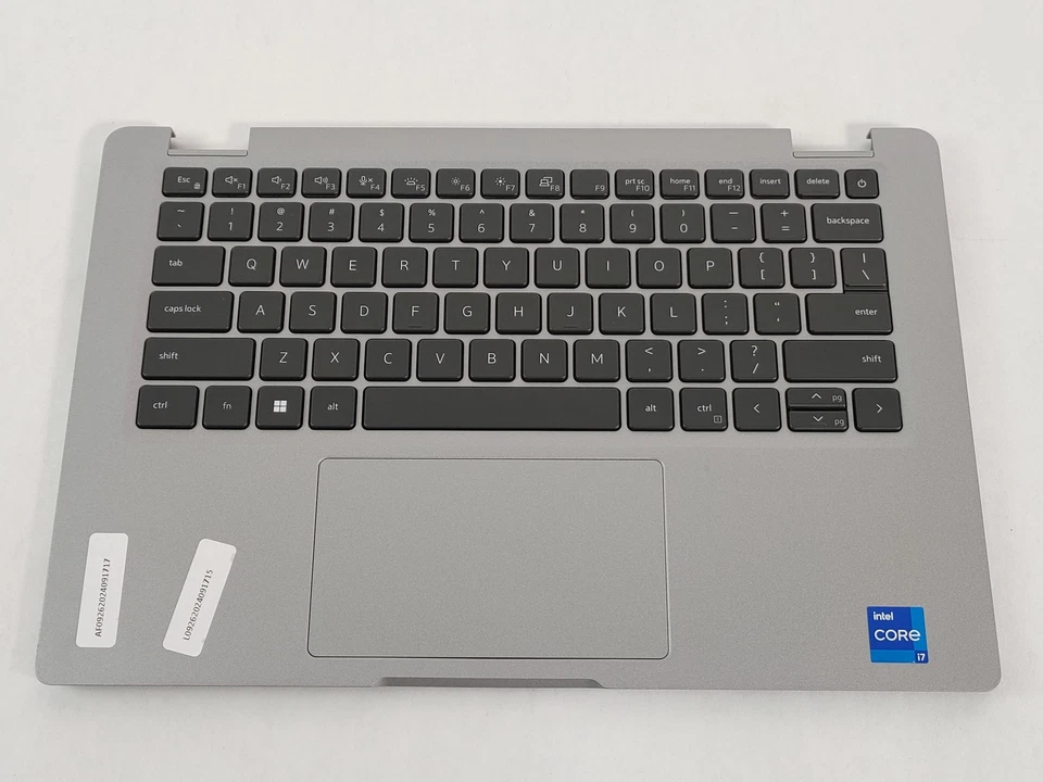 Dell Latitude 5330 Laptop Palmrest Touchpad Assembly 070YP - Image 1 of 4