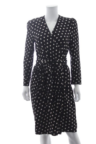 Abito avvolgente Celine a pois crepe nero bianco