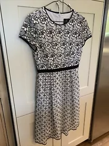 Adrianna Papell Dress Size 6 - Picture 1 of 8