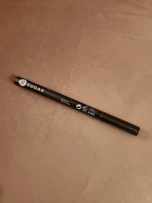 SUGAR COSMETICS Wingman - MICROLINER - Forro líquido impermeable - I’ll Be Black Foto 1 de 4