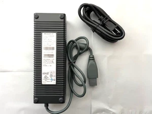 Microsoft Xbox 360 Orignal Konsole 150W Netzteil Power Brick OEM Offiziell - Bild 1 von 2