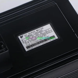 1PZ Servomotore Yaskawa SGMGH-13ACA6C NUOVO - Foto 1 di 7