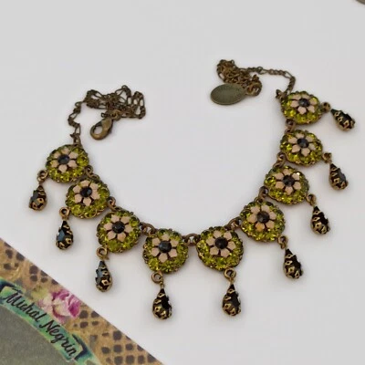 Collar Araña Michal Negrin Verde Oliva Negro Cristales Cóctel Deco Regalo Foto 1 de 4